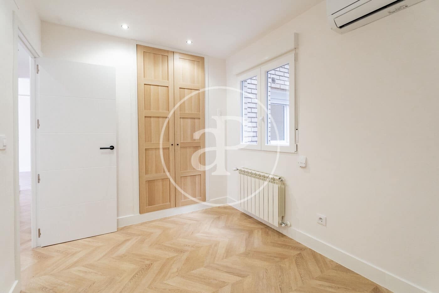 3 Zimmer Apartment zu vermieten in Madrid Stadt mit Pool - 2.350 € (Ref: 9020917)
