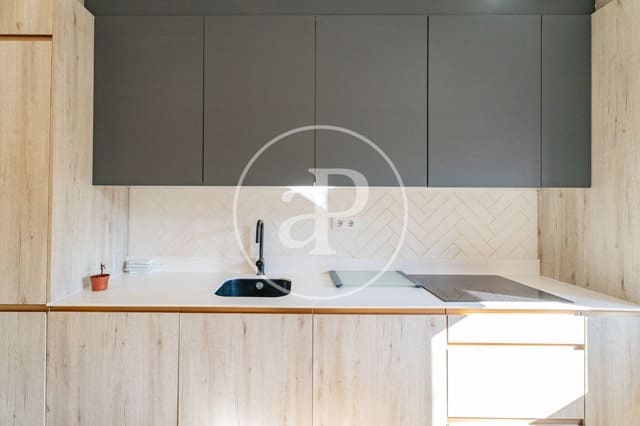 Apartamento de 3 habitaciones en Niño Jesús, Madrid ciudad en alquiler con piscina - 2.350 € (Ref: 9020917)