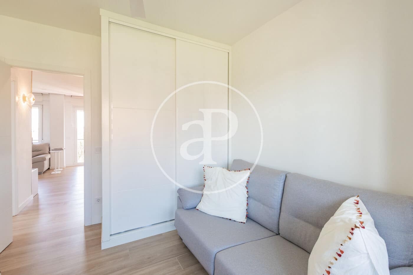 2 bedroom Apartment for rent in Madrid city - € 1,950 (Ref: 9020919)