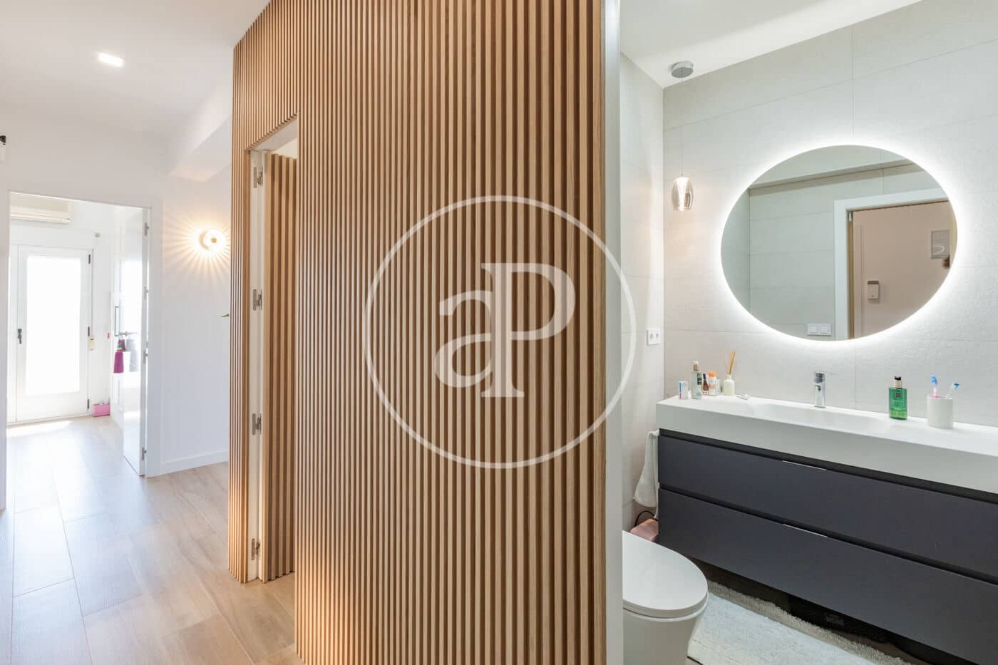 2 bedroom Apartment for rent in Madrid city - € 1,950 (Ref: 9020919)