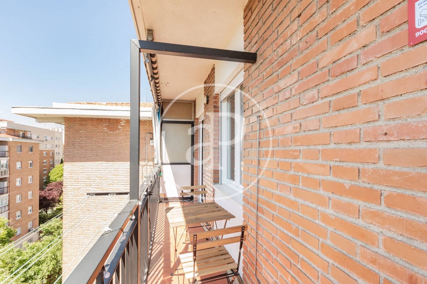 2 bedroom Apartment for rent in Madrid city - € 1,950 (Ref: 9020919)