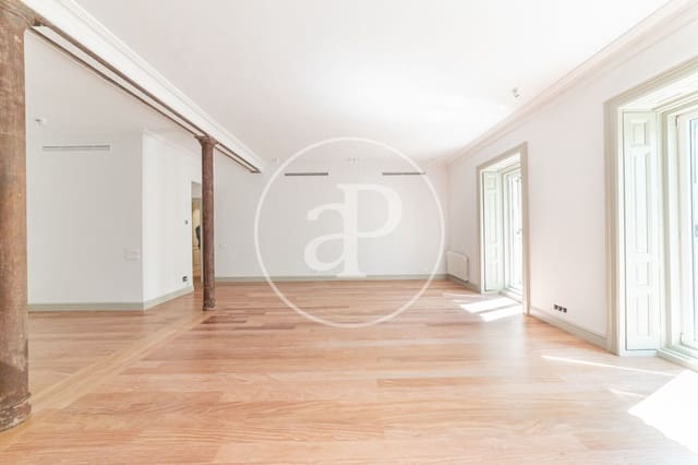 4 quarto Apartamento para arrendar em Castellana, Madrid cidade - 7 300 € (Ref: 9023203)