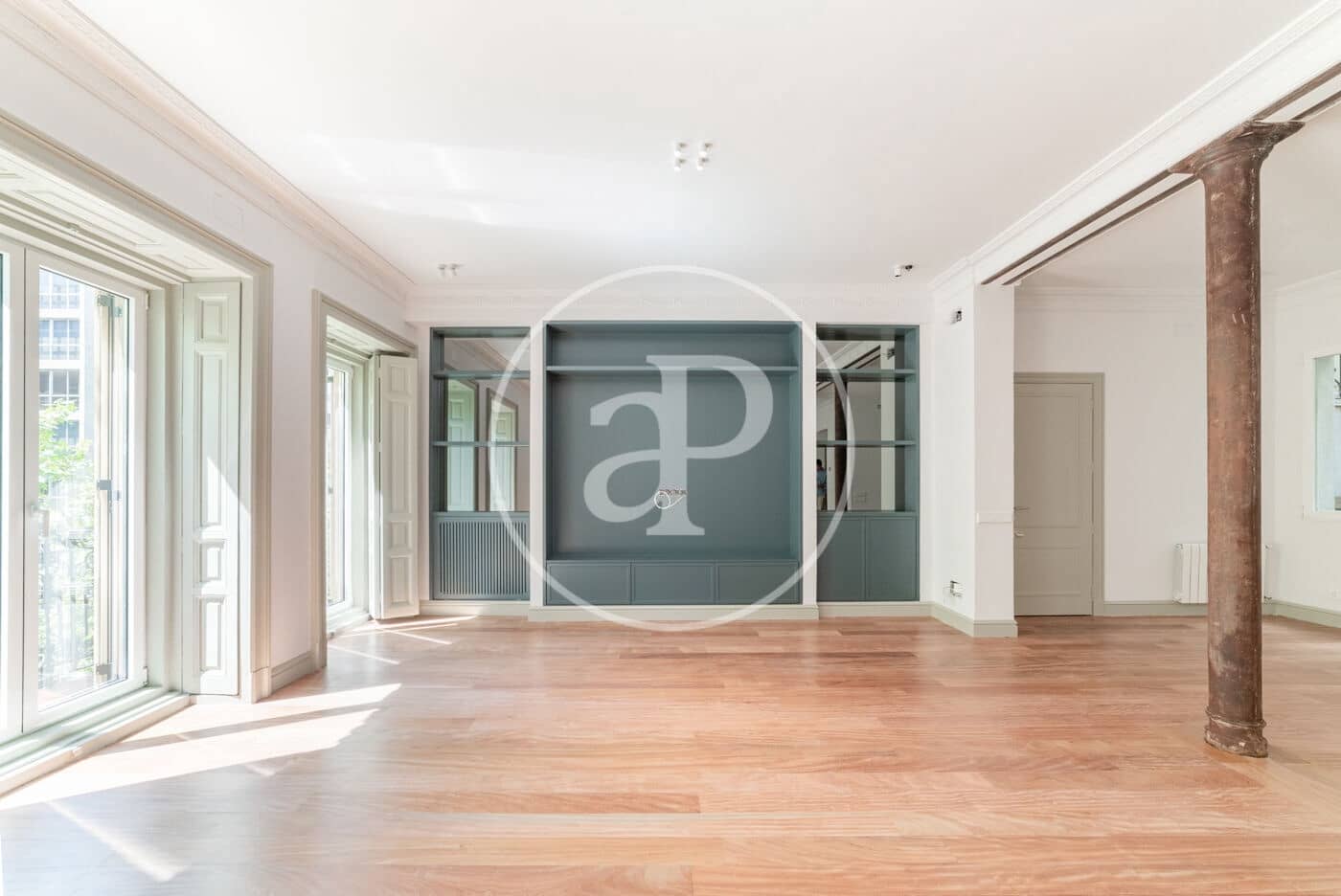 4 sovrum Lägenhet att hyra i Madrid stad - 7 300 € (Ref: 9023203)