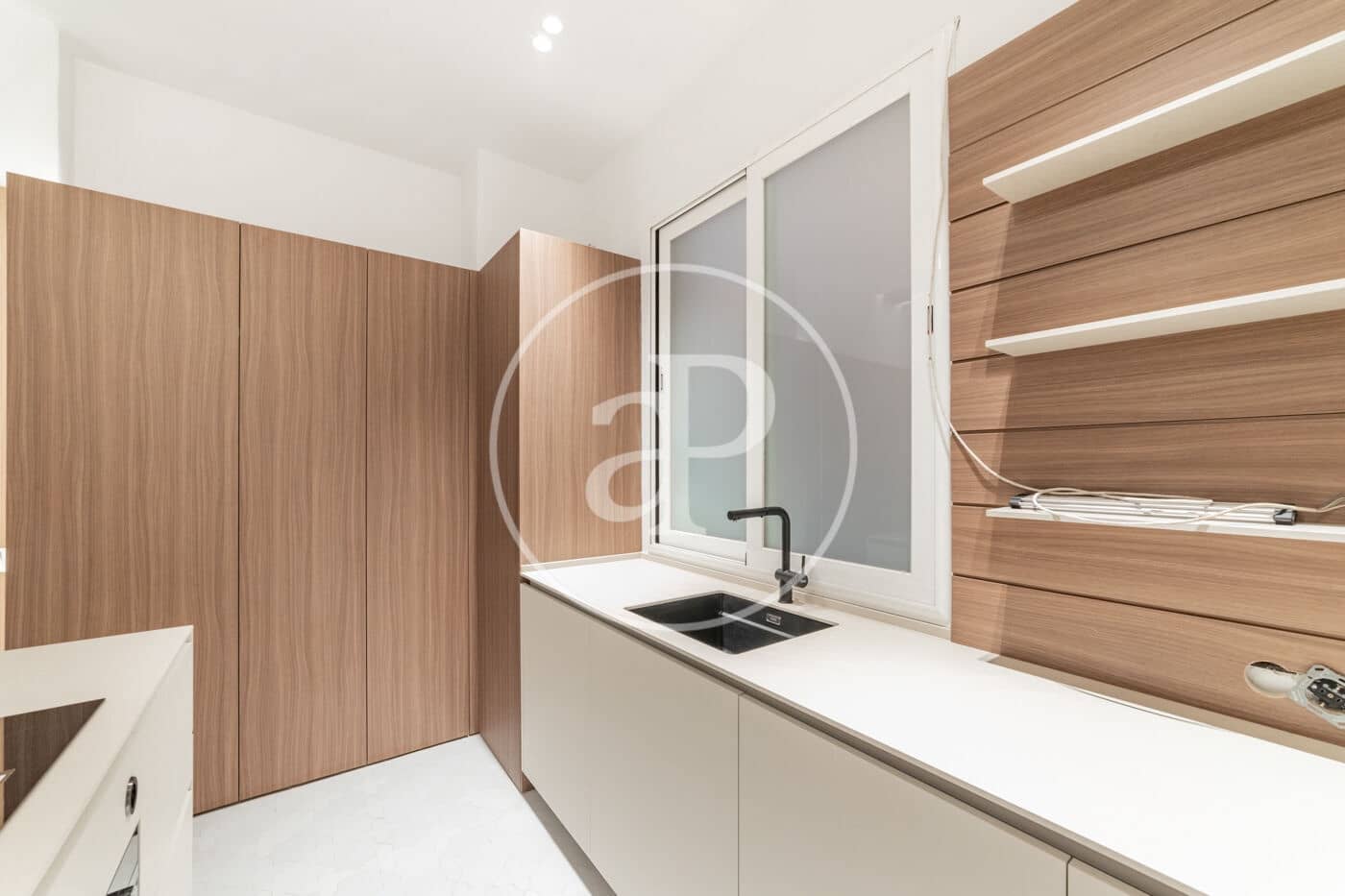 4 sovrum Lägenhet att hyra i Madrid stad - 7 300 € (Ref: 9023203)