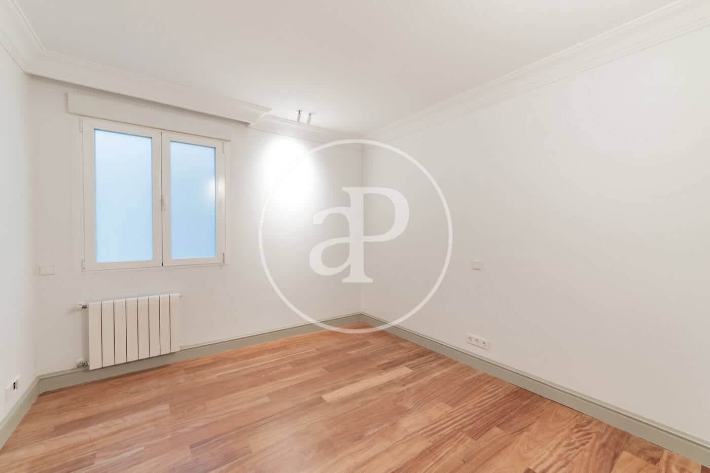4 sovrum Lägenhet att hyra i Madrid stad - 7 300 € (Ref: 9023203)