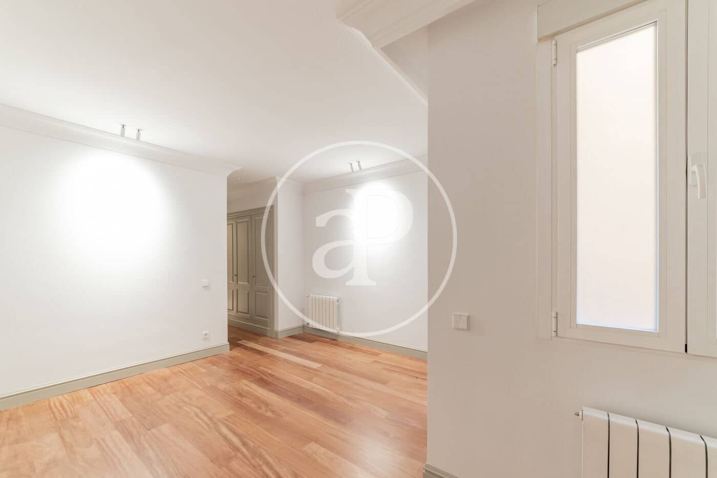 4 sovrum Lägenhet att hyra i Madrid stad - 7 300 € (Ref: 9023203)