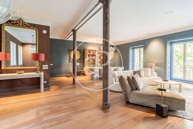 Appartement de 4 chambres à louer à Castellana, Madrid ville - 7 300 € (Ref: 9023203)
