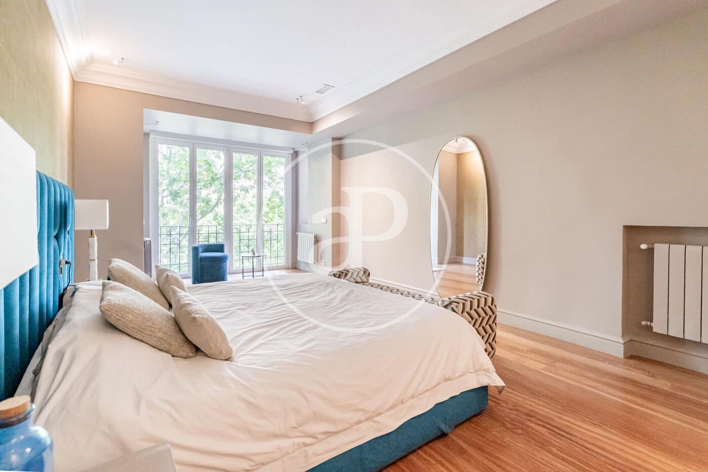 4 bedroom Apartment for rent in Madrid city - € 7,300 (Ref: 9023203)