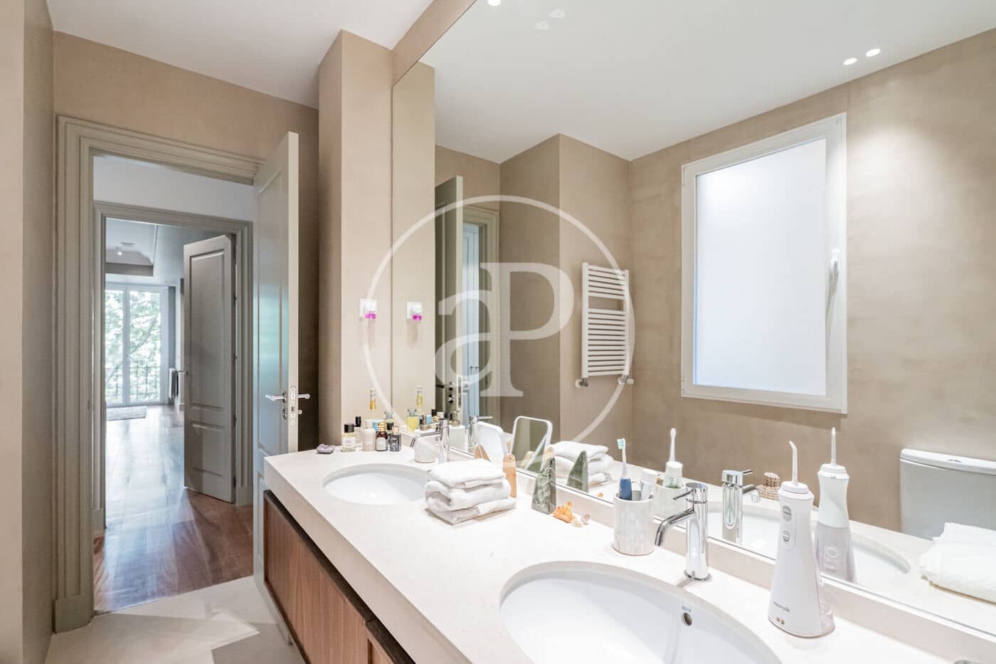 4 bedroom Apartment for rent in Madrid city - € 7,300 (Ref: 9023203)