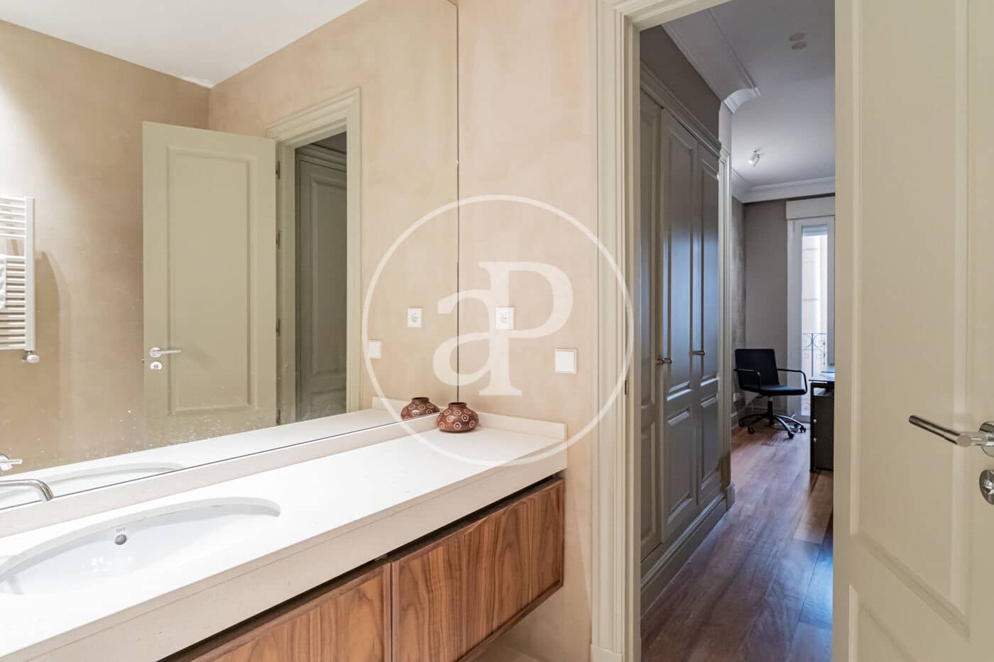 4 bedroom Apartment for rent in Madrid city - € 7,300 (Ref: 9023203)