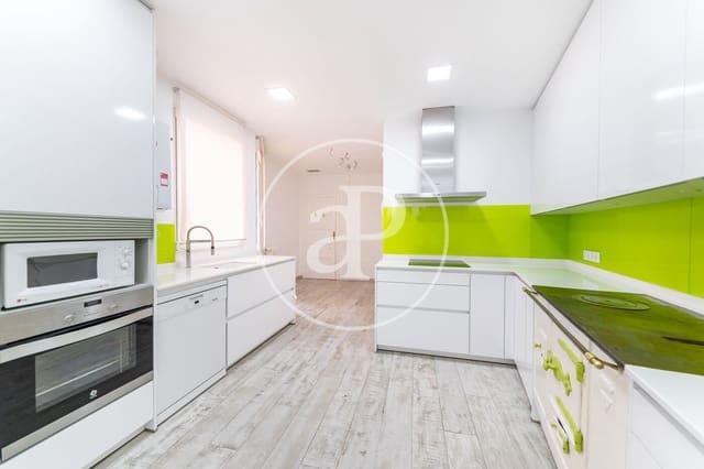 3 camera da letto Appartamento da affittare in Almagro, Madrid città - 4.500 € (Rif: 9023208)