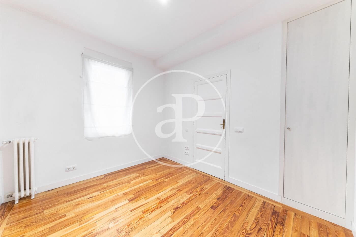 Appartement de 3 chambres à louer à Madrid ville - 4 500 € (Ref: 9023208)