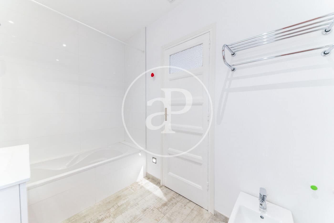 Appartement de 3 chambres à louer à Madrid ville - 4 500 € (Ref: 9023208)