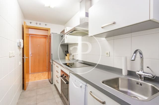 Appartement de 1 chambre à louer à Valdefuentes, Madrid ville avec piscine - 1 500 € (Ref: 9029915)