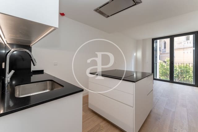 1 slaapkamer Appartement te huur in Universidad, Madrid stad - € 1.800 (Ref: 9029923)