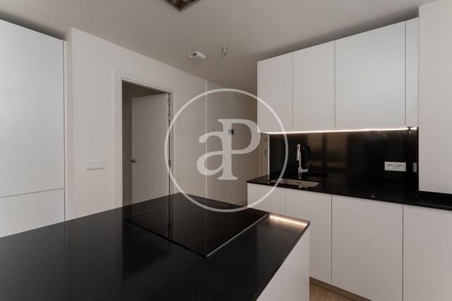 1 slaapkamer Appartement te huur in Universidad, Madrid stad - € 1.800 (Ref: 9029923)
