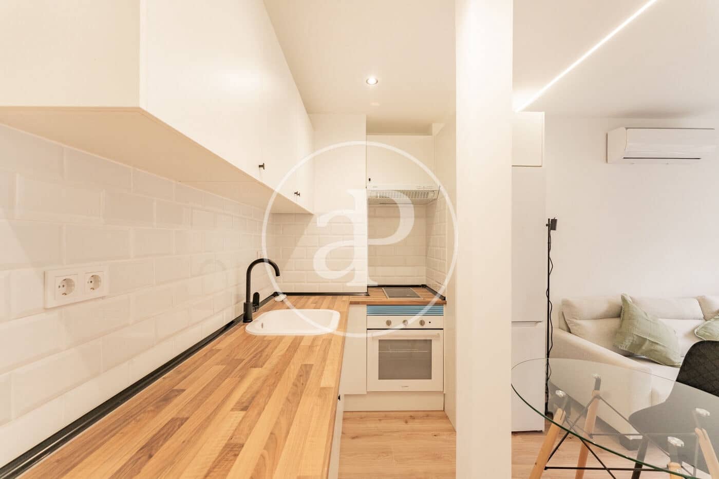 1 soveværelse Lejlighed til leje i Madrid by - € 1.500 (Ref: 9029926)