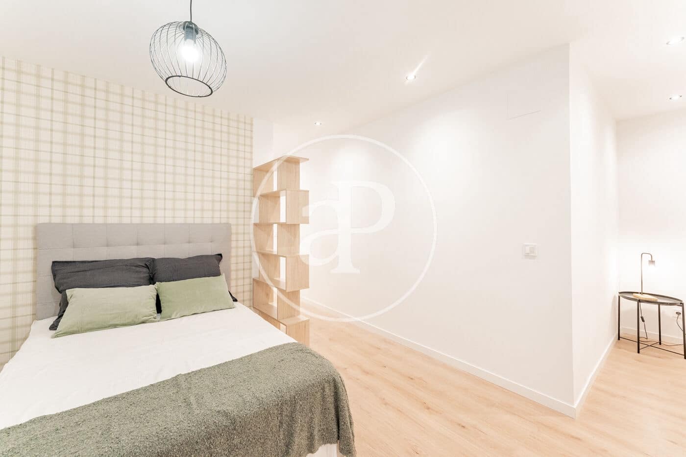 1 soveværelse Lejlighed til leje i Madrid by - € 1.500 (Ref: 9029926)