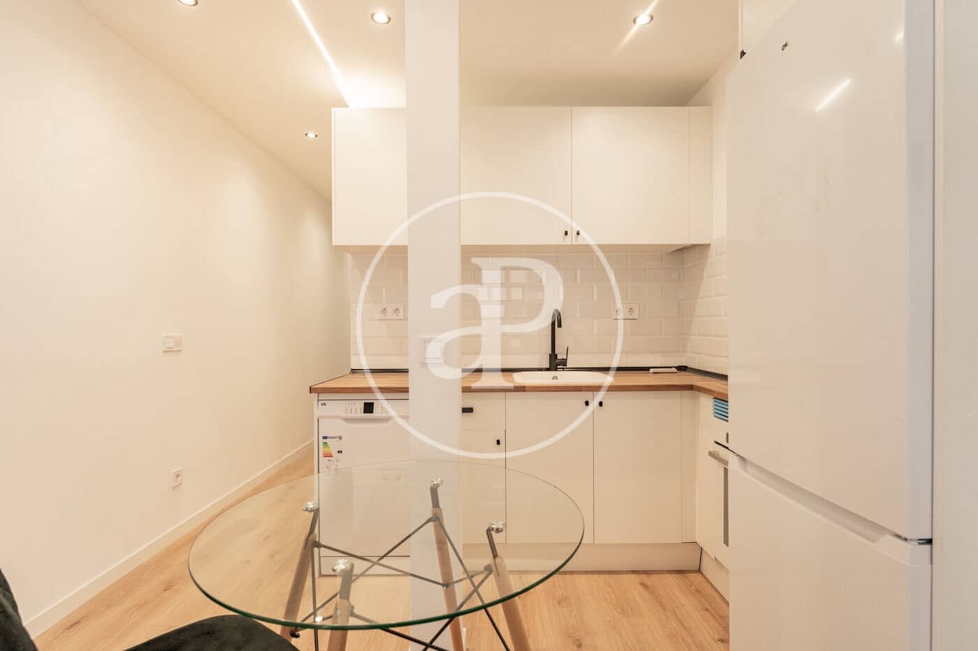 1 soveværelse Lejlighed til leje i Madrid by - € 1.500 (Ref: 9029926)