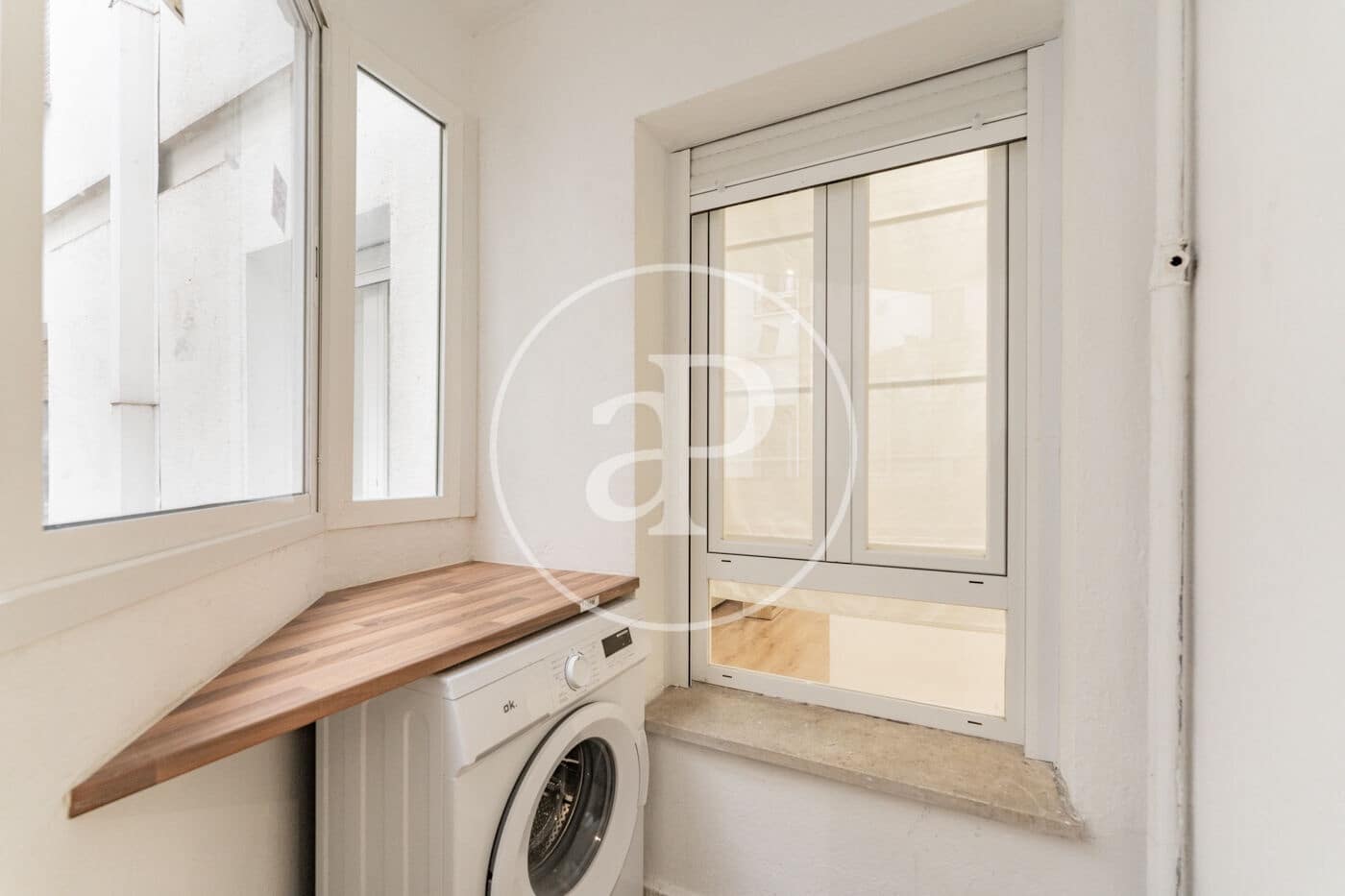 1 soveværelse Lejlighed til leje i Madrid by - € 1.500 (Ref: 9029926)