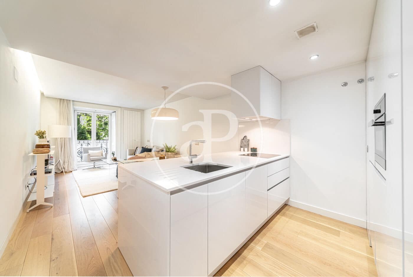 1 soverom Leilighet til leie i Madrid by - € 2 900 (Ref: 9031472)