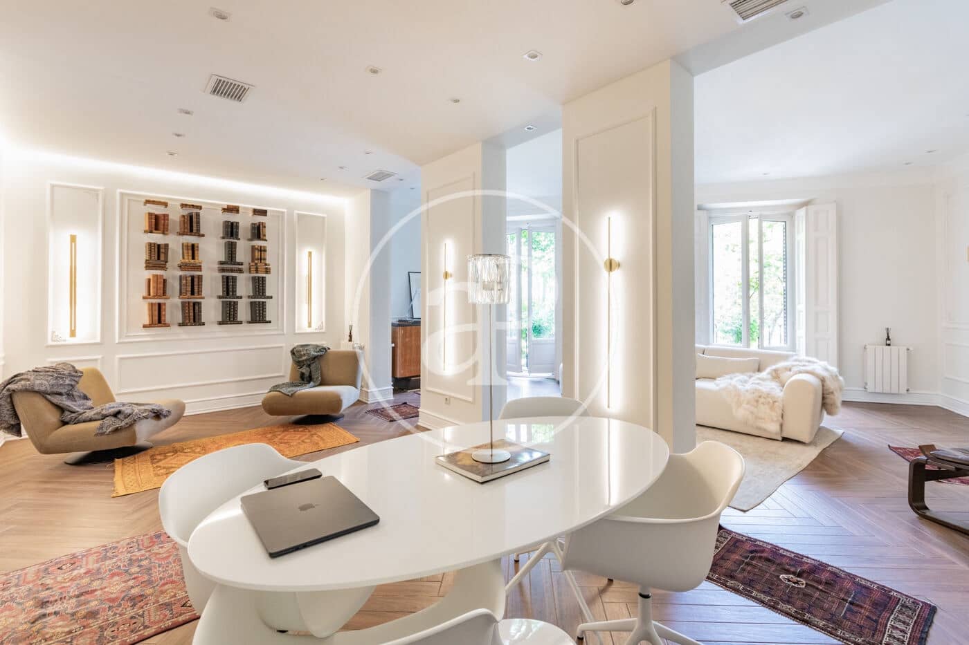 3 soveværelse Lejlighed til salg i Madrid by - € 1.299.900 (Ref: 9031481)