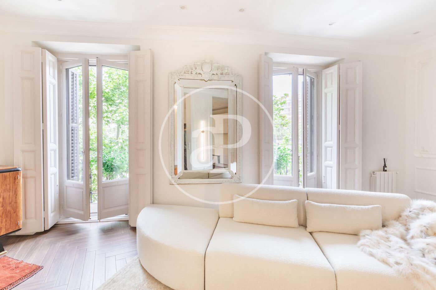 3 soveværelse Lejlighed til salg i Madrid by - € 1.299.900 (Ref: 9031481)