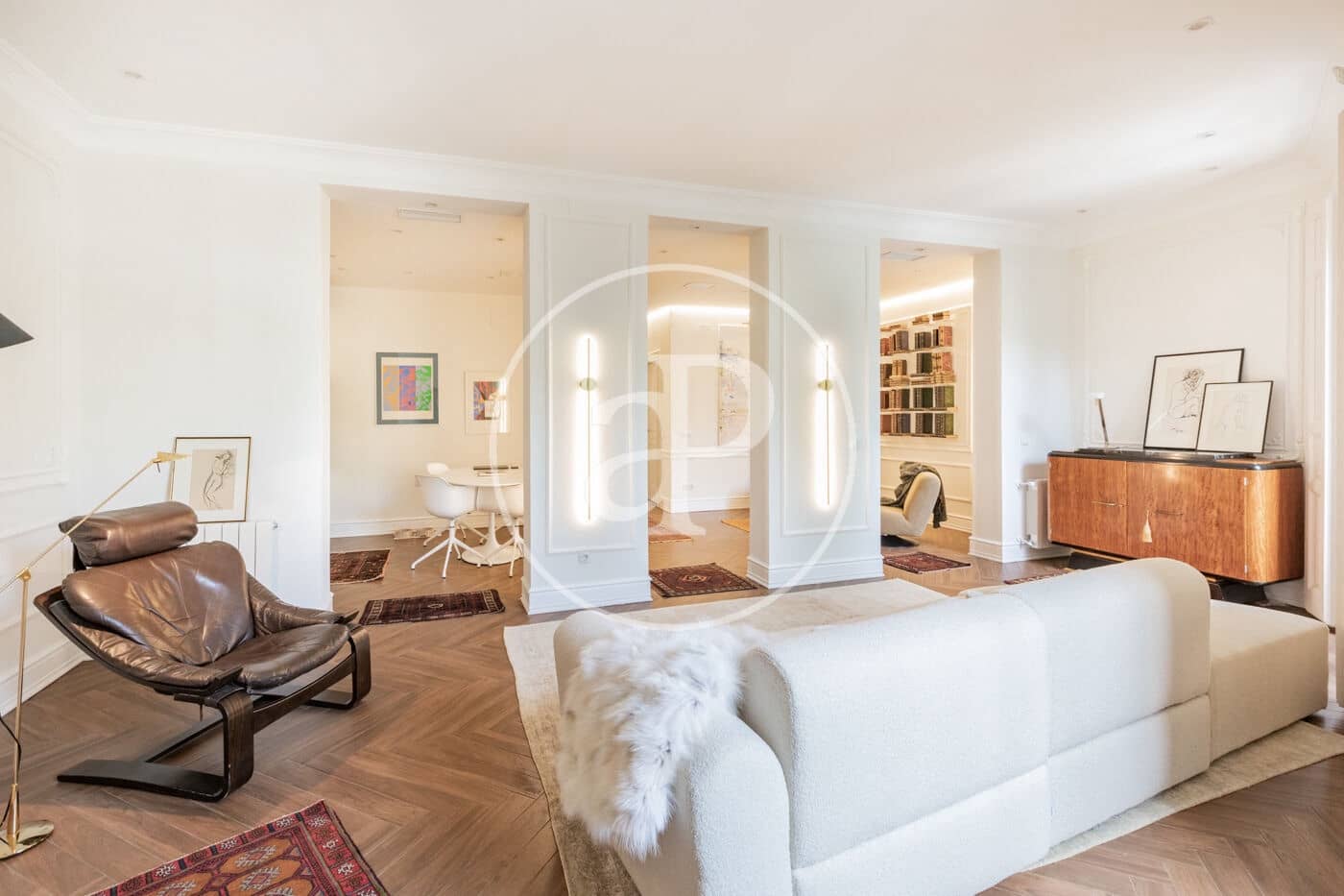 3 soveværelse Lejlighed til salg i Madrid by - € 1.299.900 (Ref: 9031481)