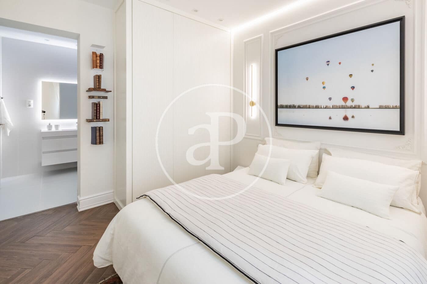 3 soveværelse Lejlighed til salg i Madrid by - € 1.299.900 (Ref: 9031481)