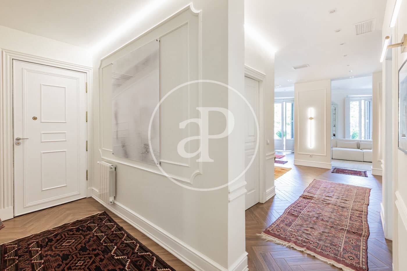 3 soveværelse Lejlighed til salg i Madrid by - € 1.299.900 (Ref: 9031481)