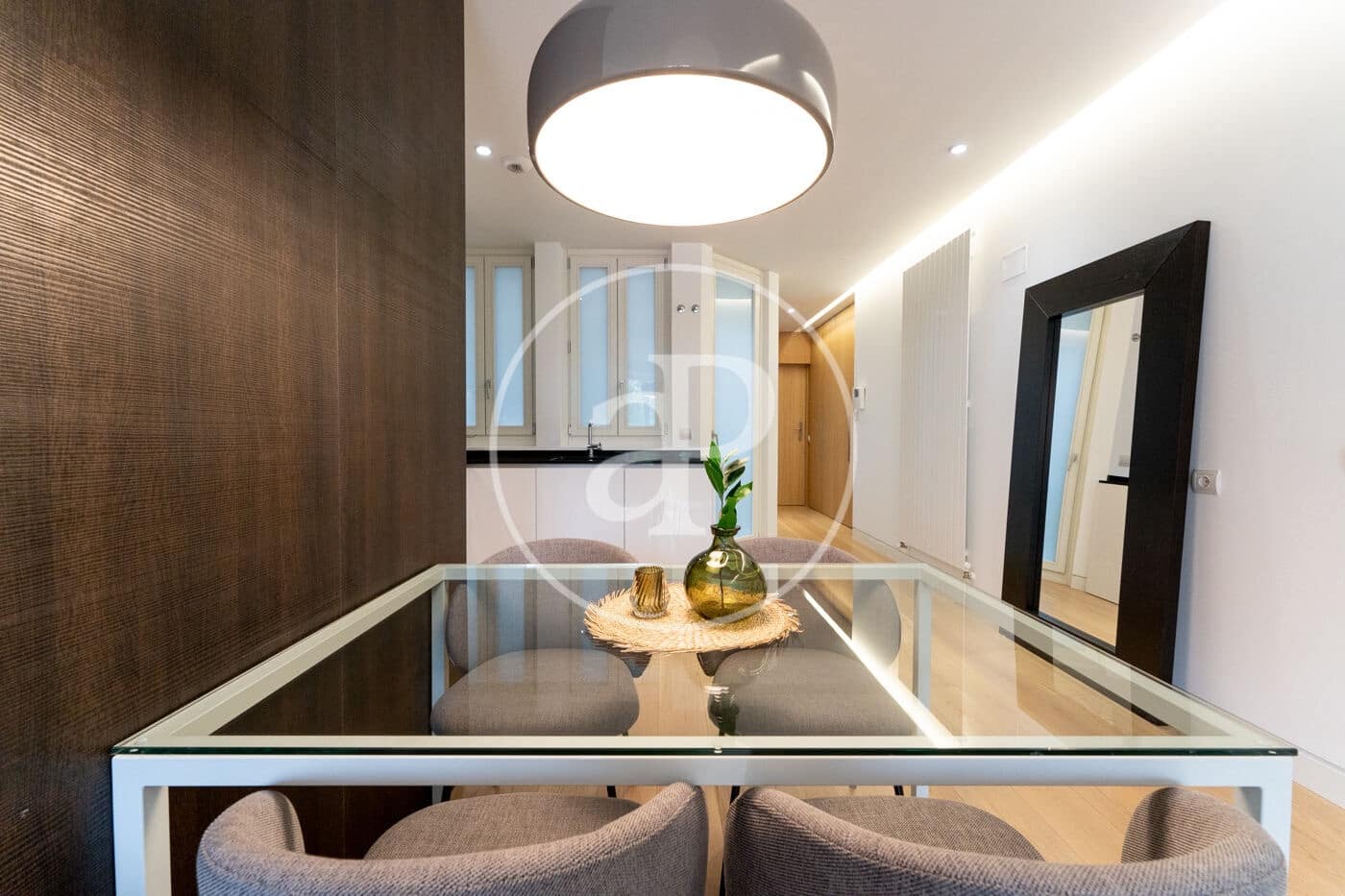 1 quarto Apartamento para arrendar em Madrid cidade com garagem - 3 200 € (Ref: 9031482)
