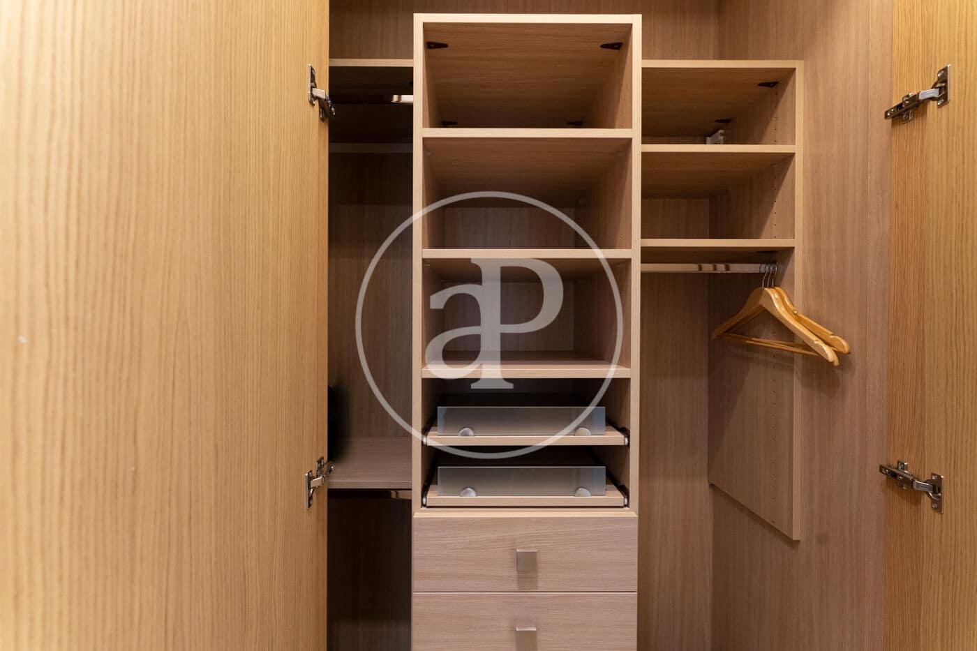 1 quarto Apartamento para arrendar em Madrid cidade com garagem - 3 200 € (Ref: 9031482)