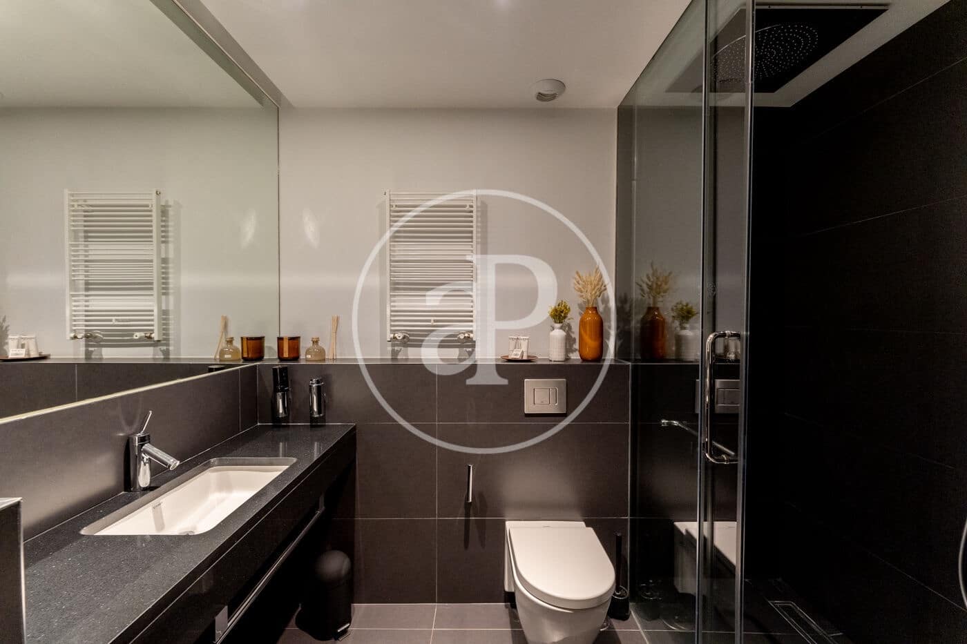 1 quarto Apartamento para arrendar em Madrid cidade com garagem - 3 200 € (Ref: 9031482)