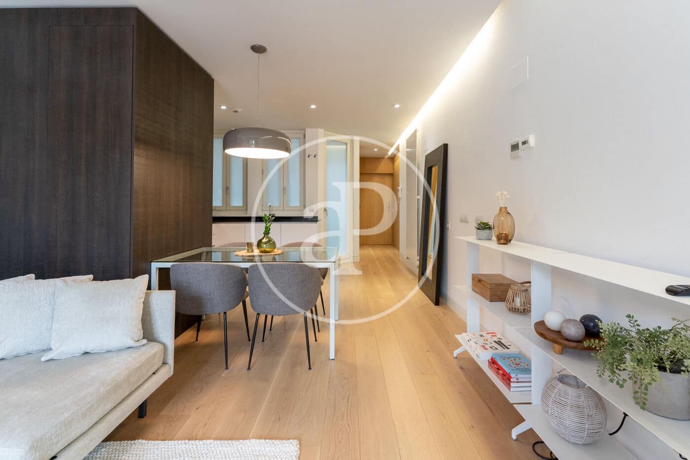 1 quarto Apartamento para arrendar em Madrid cidade com garagem - 3 200 € (Ref: 9031482)