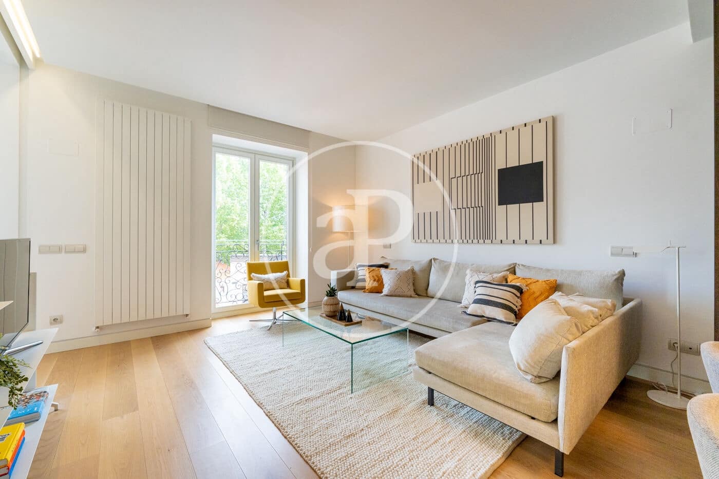 1 quarto Apartamento para arrendar em Madrid cidade com garagem - 3 200 € (Ref: 9031482)