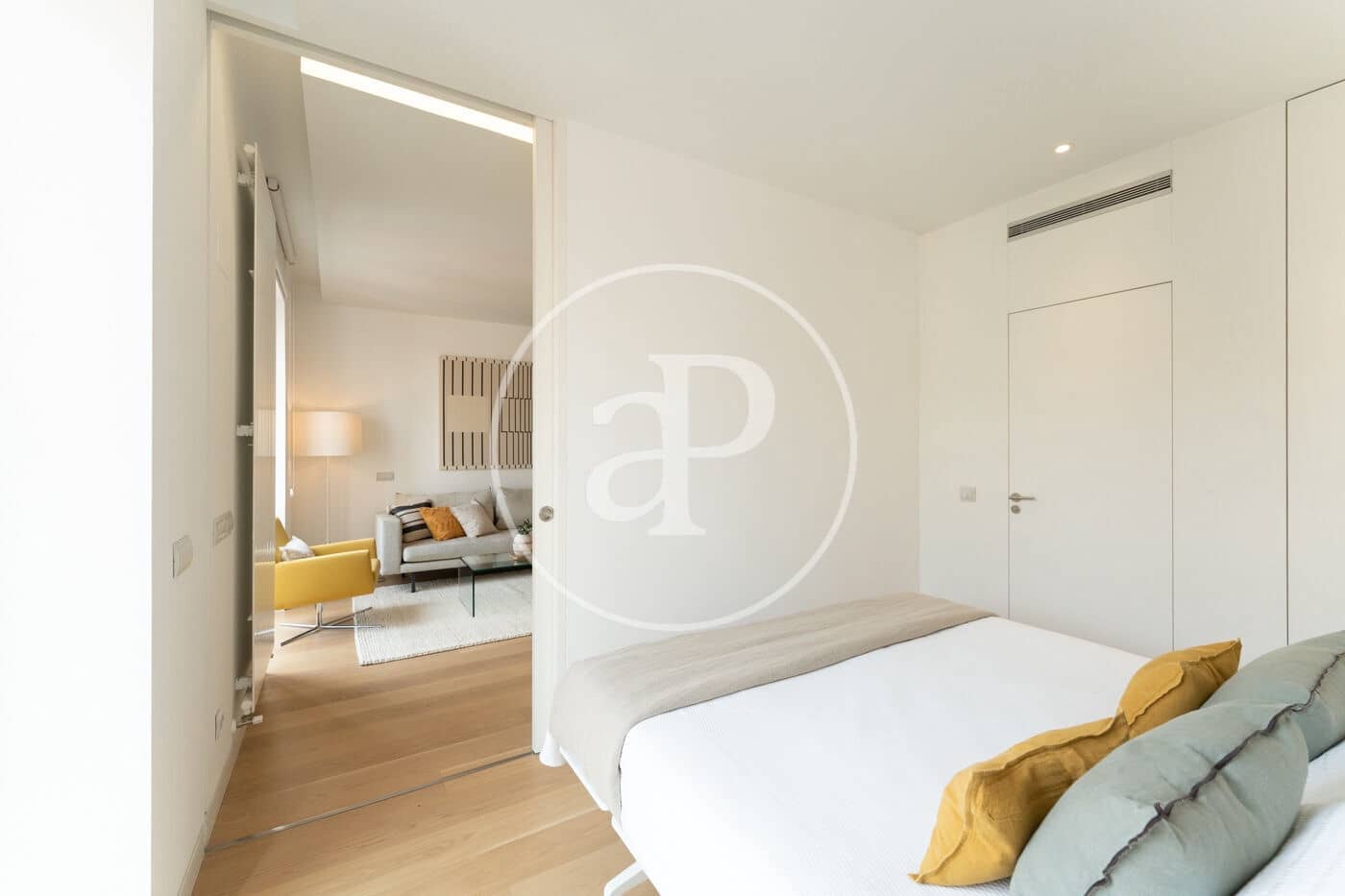 1 quarto Apartamento para arrendar em Madrid cidade com garagem - 3 200 € (Ref: 9031482)