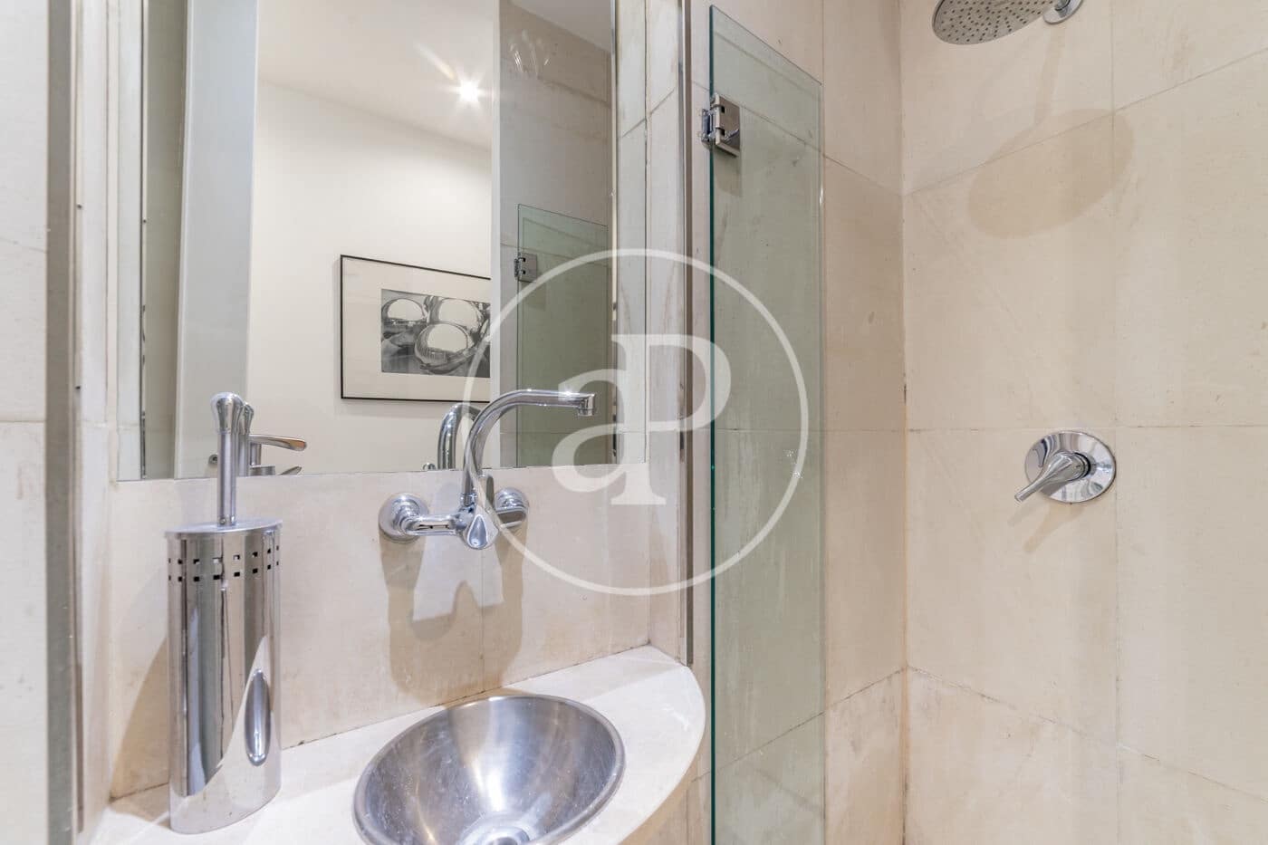 1 soveværelse Lejlighed til salg i Madrid by - € 849.000 (Ref: 9034465)