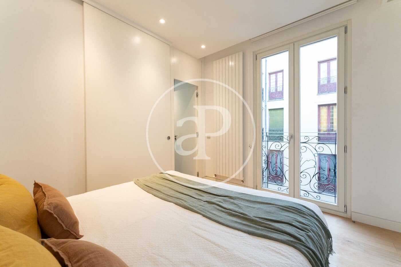 2 sovrum Lägenhet att hyra i Madrid stad - 3 750 € (Ref: 9034469)