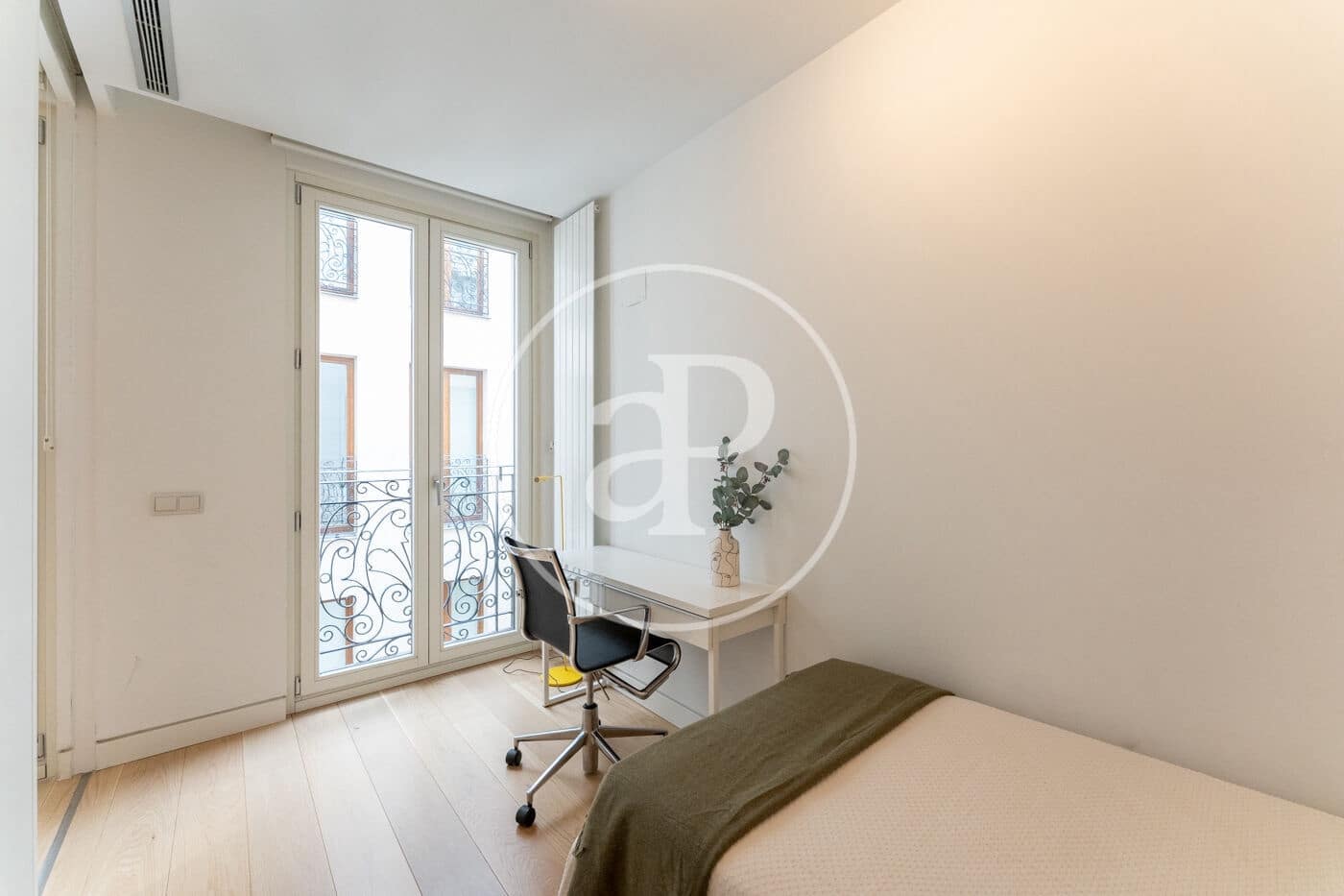 2 sovrum Lägenhet att hyra i Madrid stad - 3 750 € (Ref: 9034469)