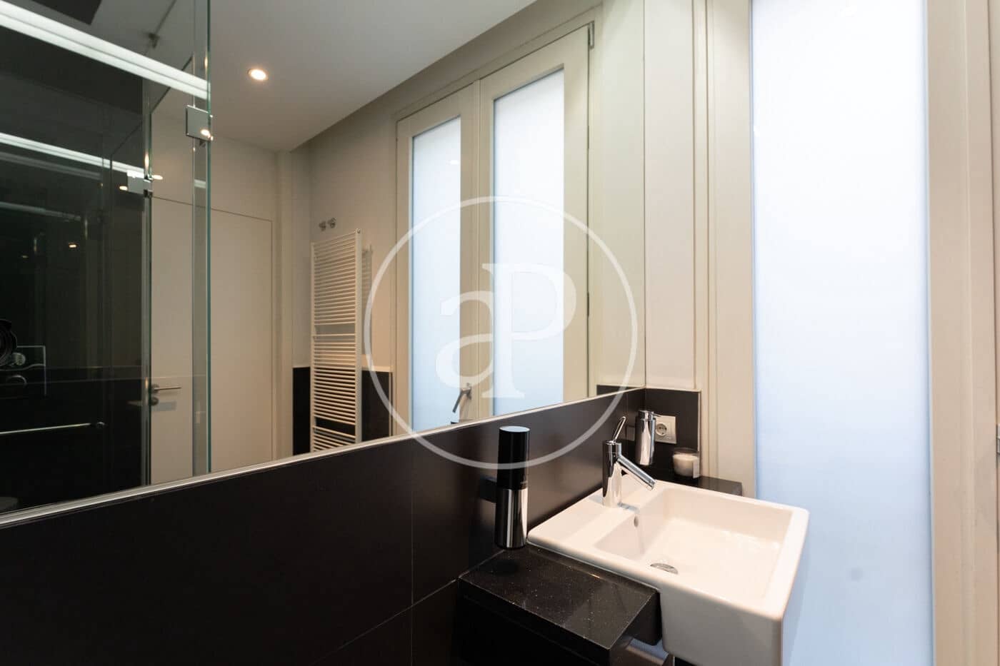 2 sovrum Lägenhet att hyra i Madrid stad - 3 750 € (Ref: 9034469)
