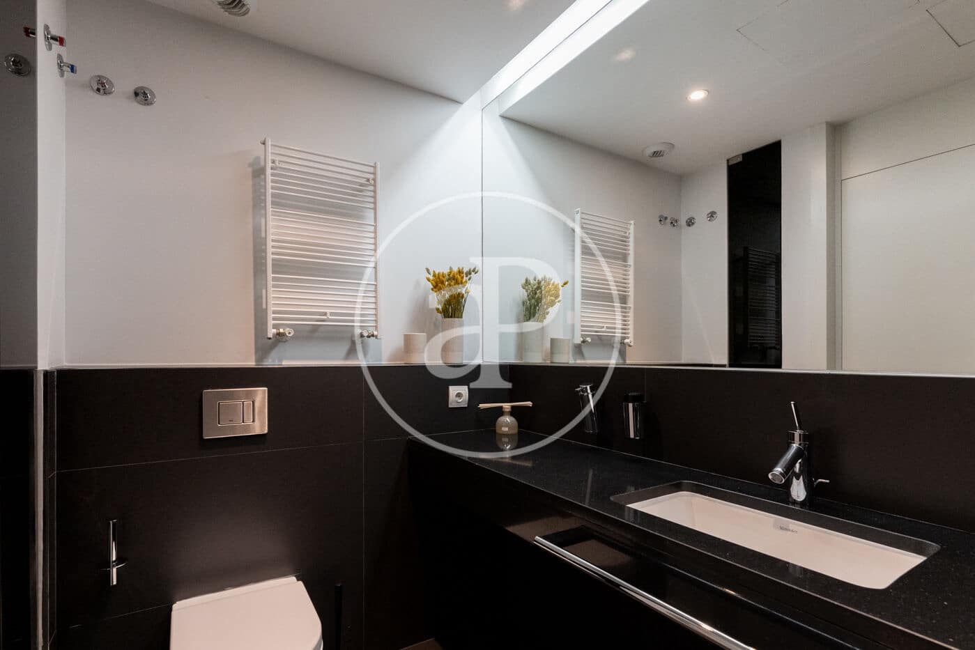 2 sovrum Lägenhet att hyra i Madrid stad - 3 750 € (Ref: 9034469)
