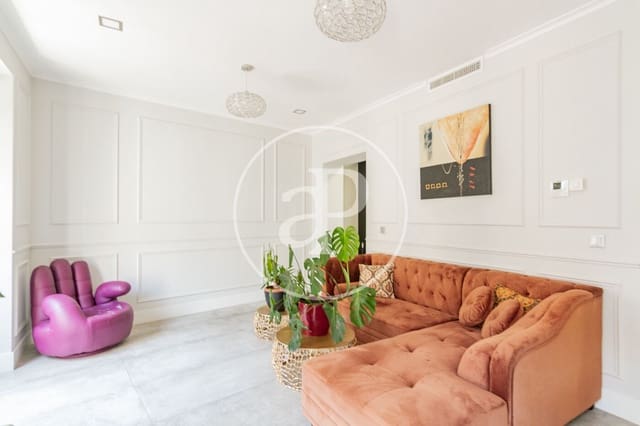 2 sypialnia Apartament do wynajęcia w Palacio, Miasto Madryt - 2 000 € (Ref: 9036963)
