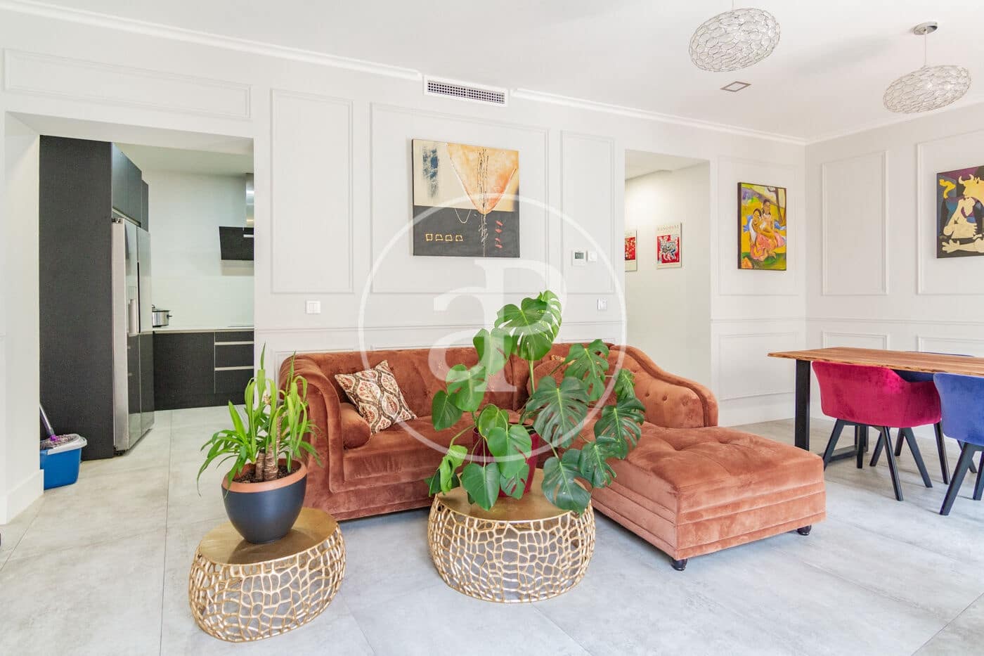 2 slaapkamer Appartement te huur in Madrid stad - € 2.000 (Ref: 9036963)