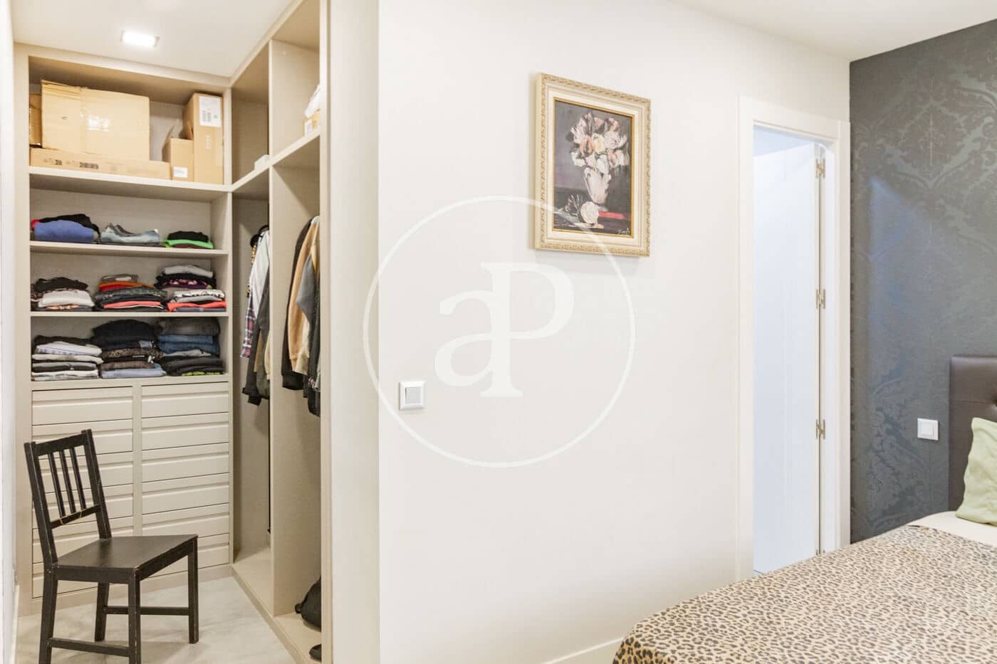 2 slaapkamer Appartement te huur in Madrid stad - € 2.000 (Ref: 9036963)