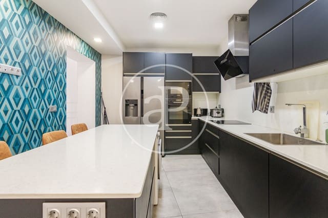 2 sypialnia Apartament do wynajęcia w Palacio, Miasto Madryt - 2 000 € (Ref: 9036963)