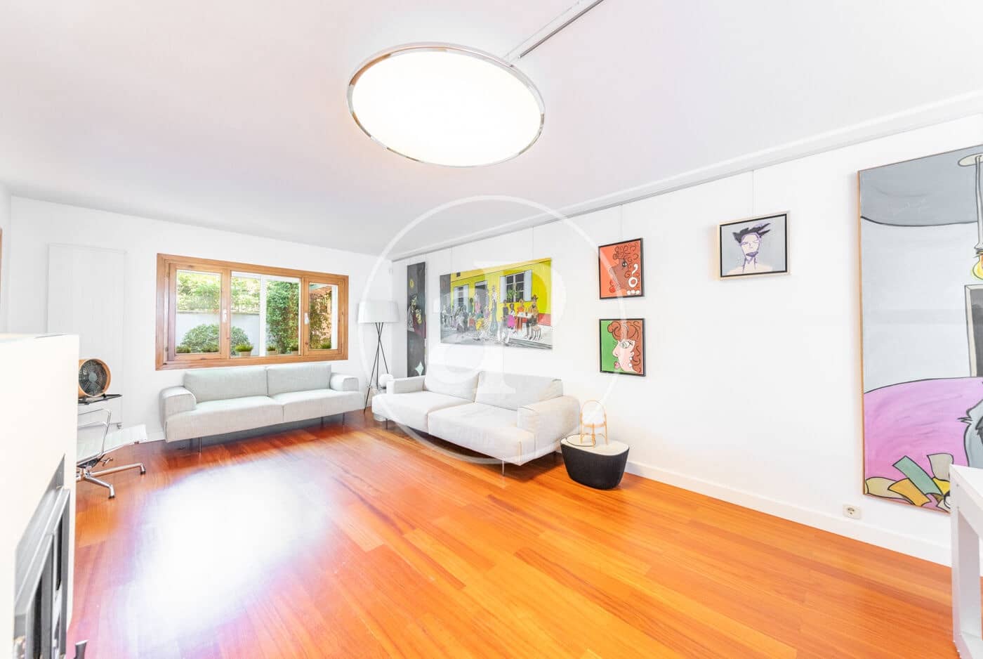 5 soveværelse Villa til leje i Madrid by - € 7.500 (Ref: 9036973)