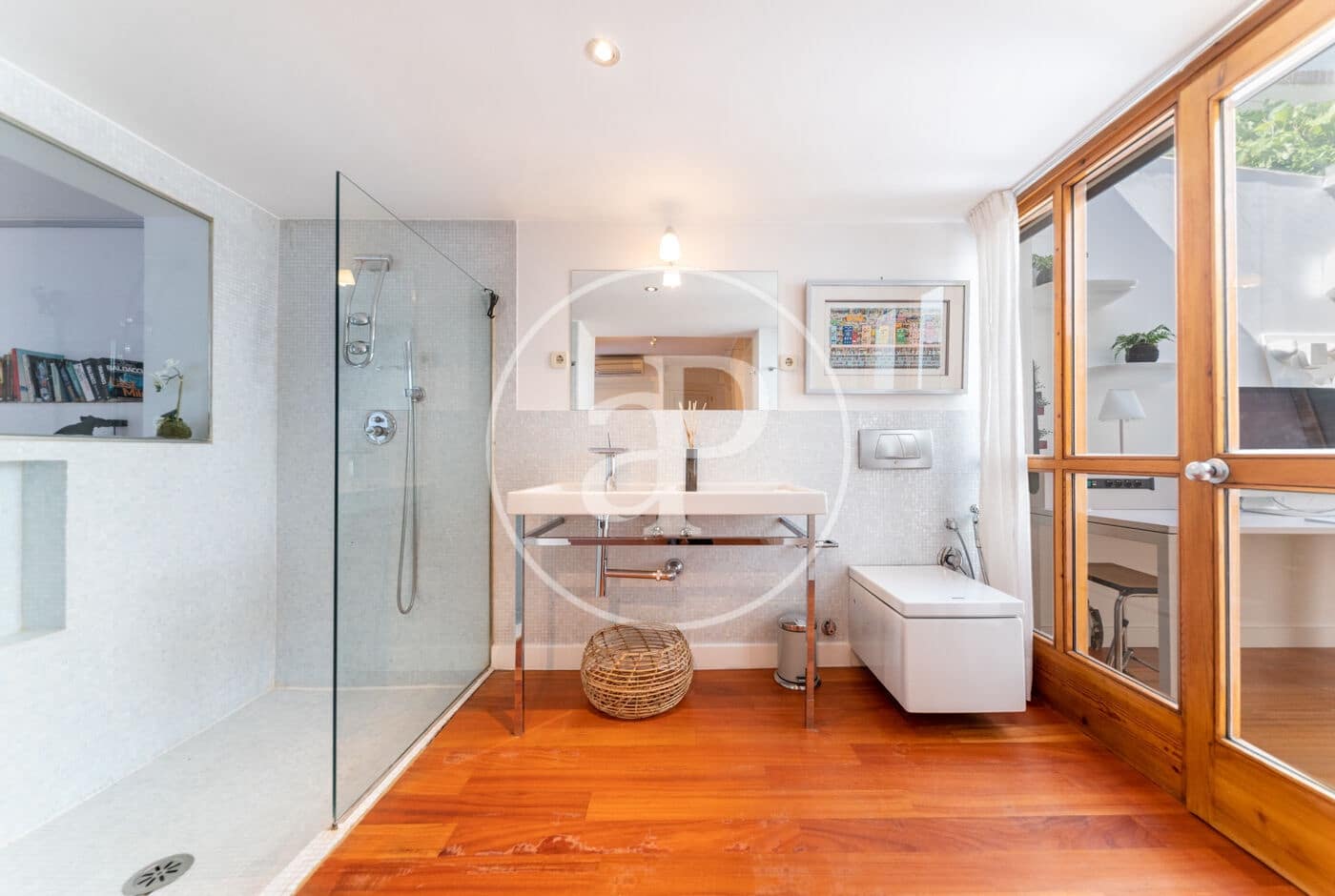 5 soveværelse Villa til leje i Madrid by - € 7.500 (Ref: 9036973)