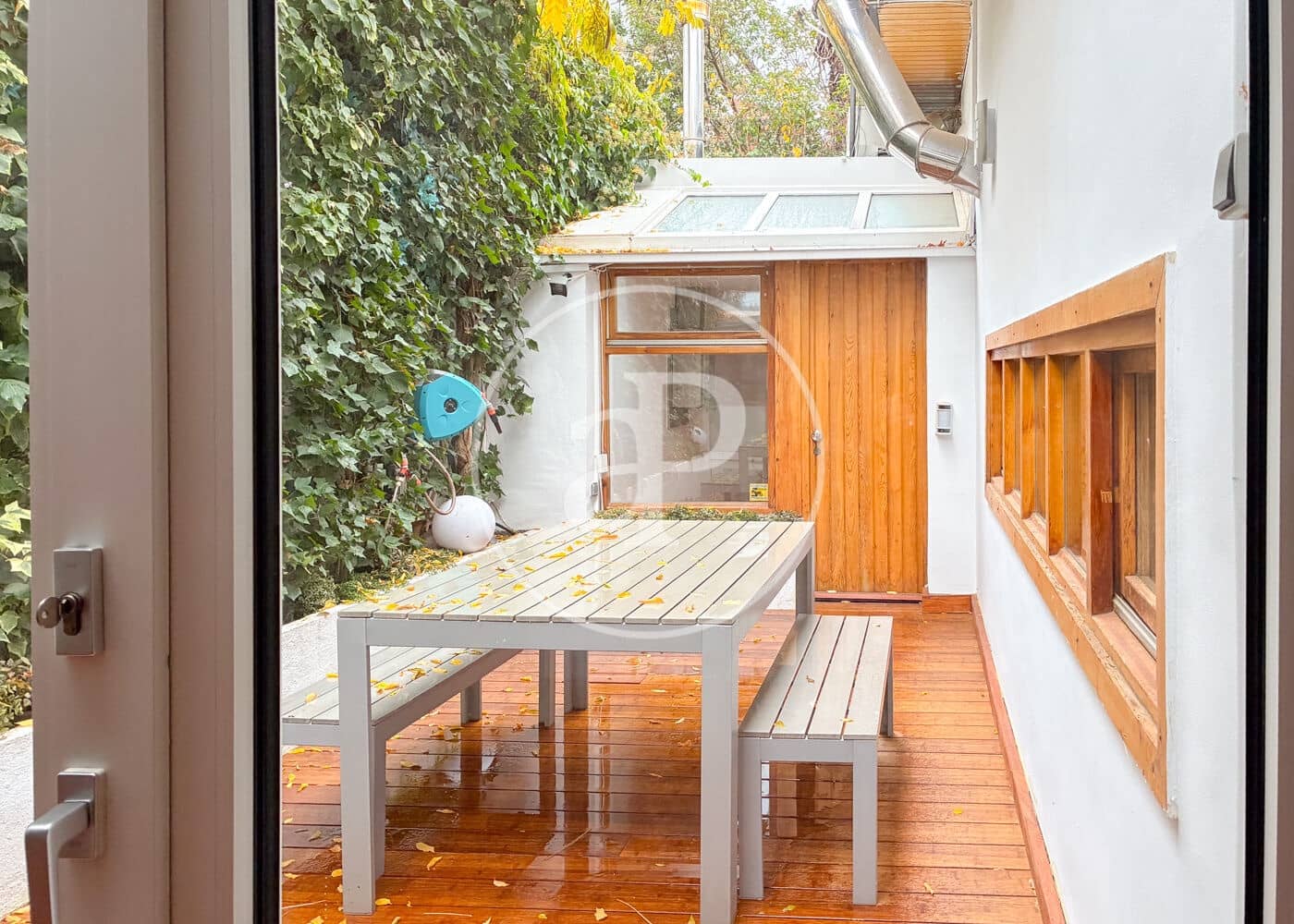 5 soveværelse Villa til leje i Madrid by - € 7.500 (Ref: 9036973)