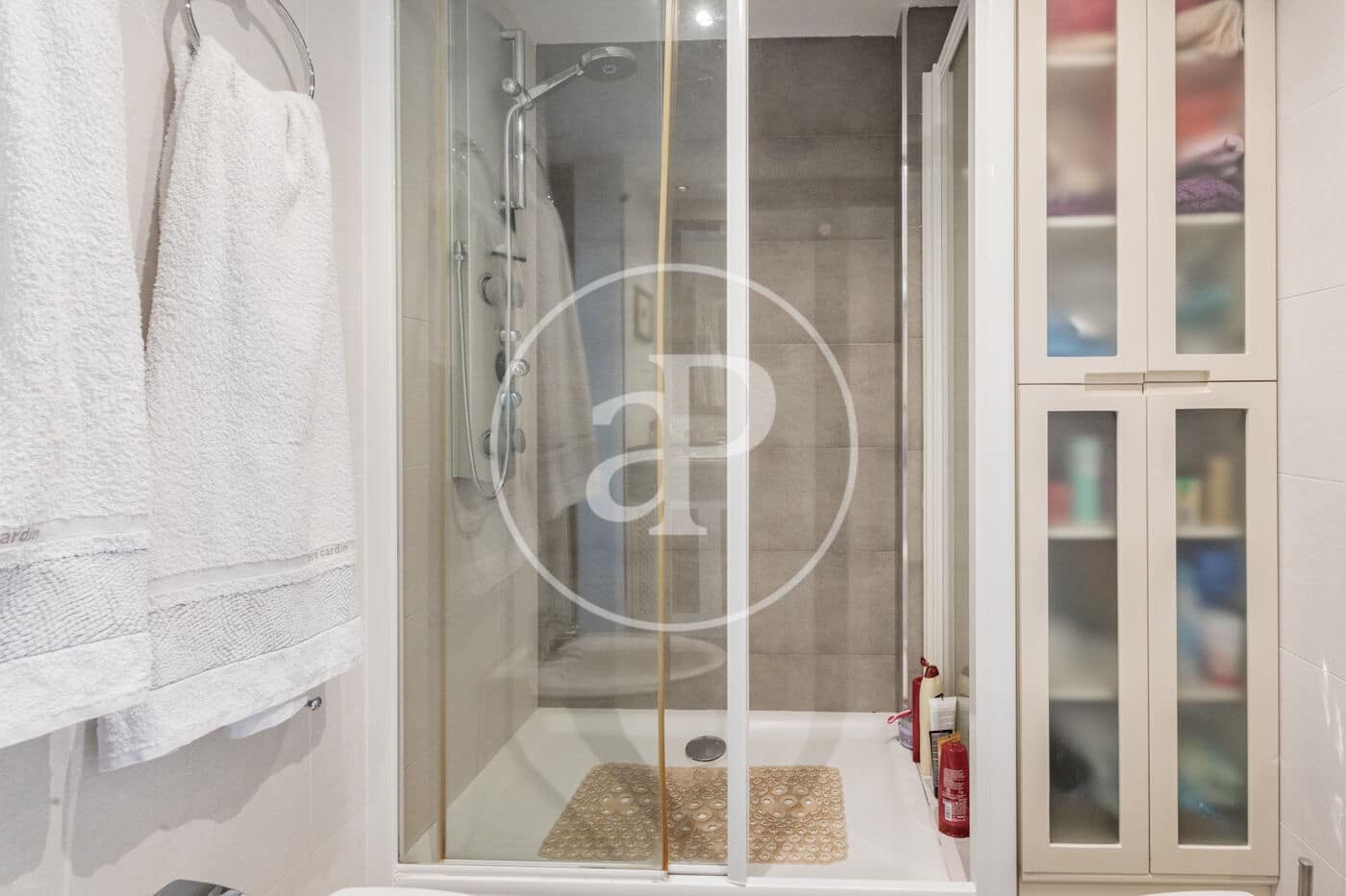 5 soveværelse Lejlighed til salg i Madrid by - € 2.300.000 (Ref: 9042549)