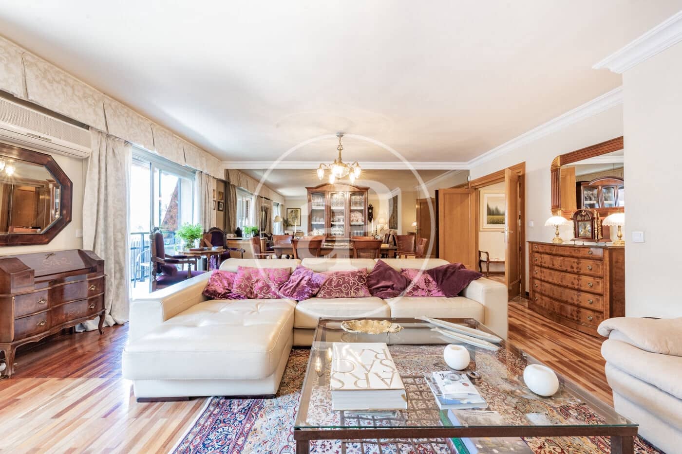 5 soveværelse Lejlighed til salg i Madrid by - € 2.300.000 (Ref: 9042549)